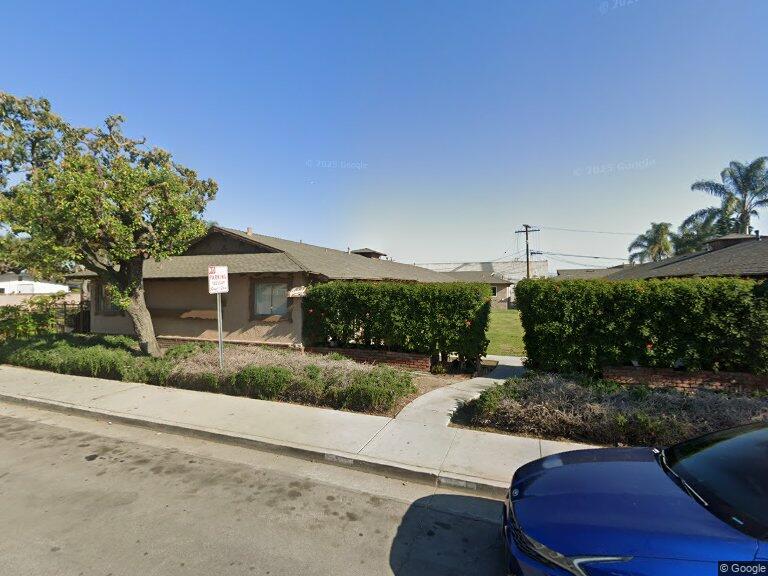 5523 Gardendale St — Multifamily property in South Gate, CA